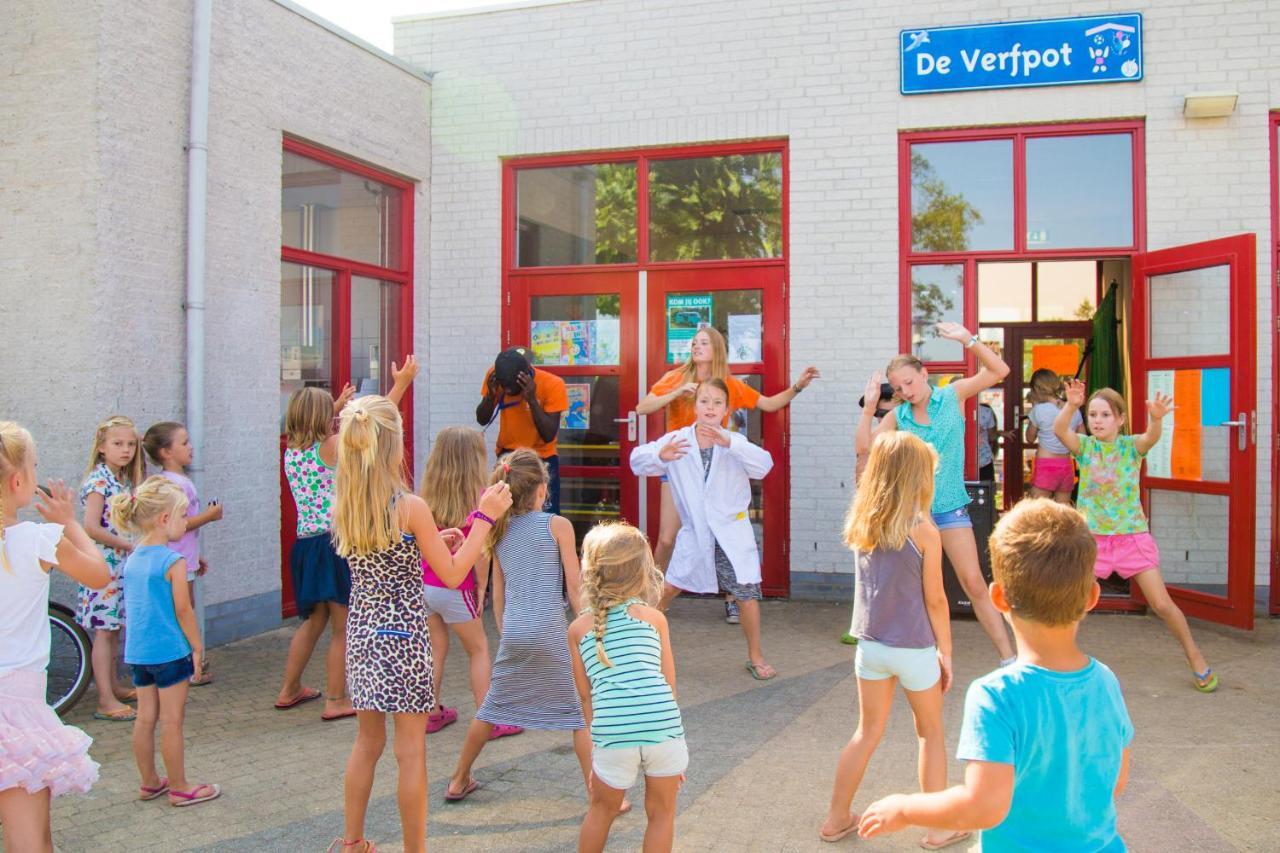 Camping De Duinhoeve Chalet Zeeland Not For Companies Burgh-Haamstede Luaran gambar