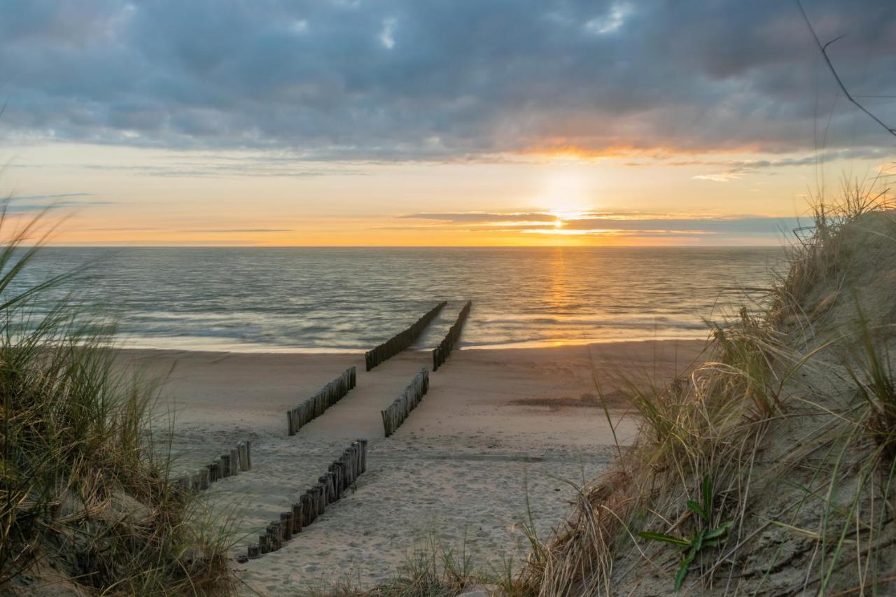 Camping De Duinhoeve Chalet Zeeland Not For Companies Burgh-Haamstede Luaran gambar